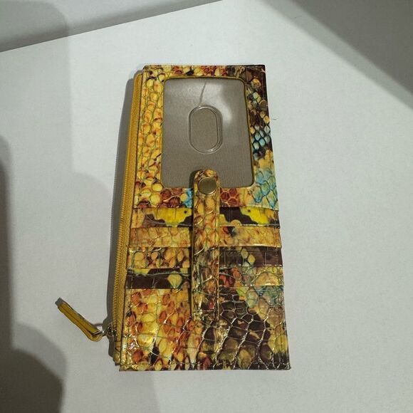 LOWEST AND FINIAL DROP
Brahmin 
Small Bekka sunny viper with wallet - Picture 4 of 5